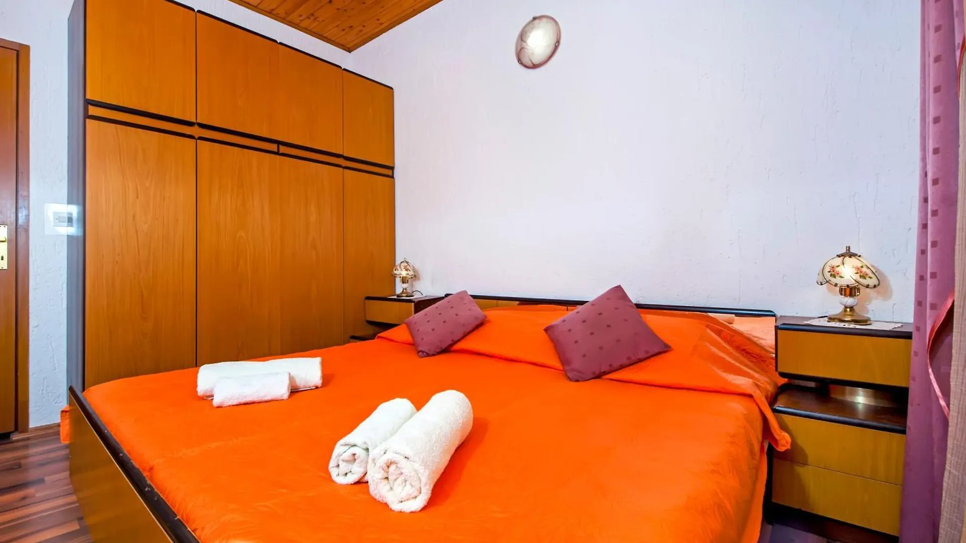 Apartments Josip 2304 Rovinj
