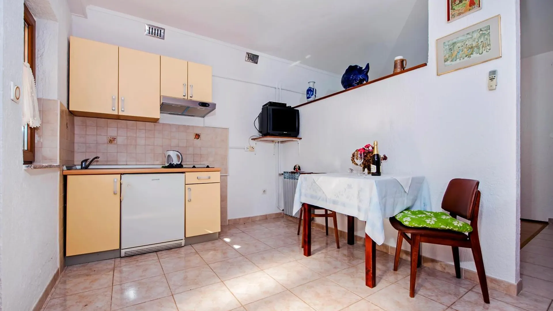 Apartments Josip 2304 Rovinj 0*,